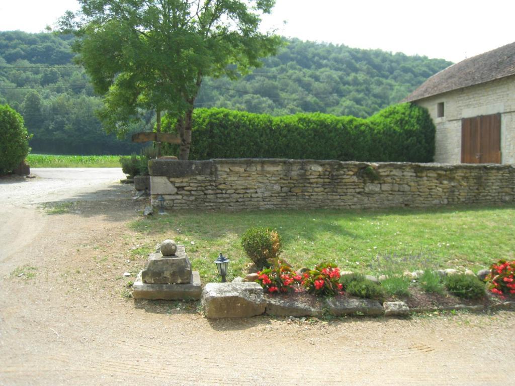 Auberge Du Vernay Charette (Isere) Exterior foto